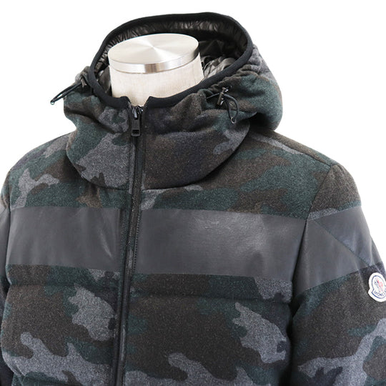 MONCLER Down jacket [Outer material] 89% wool, 8% nylon [Lining] 100% nylon [Filling] 85% down, 15% feather Camouflage mens 1 Used Authentic