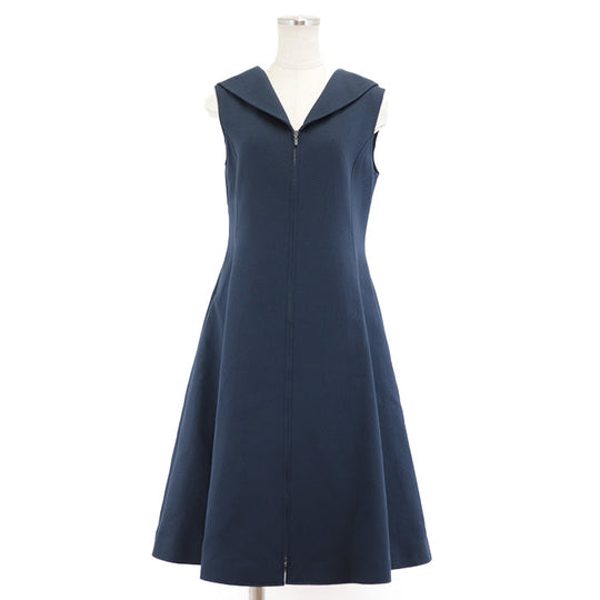 FOXEY one piece [Outer fabric] 100% cotton [Lining] 100% cupra [Other fabric] 100% rayon, 100% cotton Navy Women 40 Used Authentic