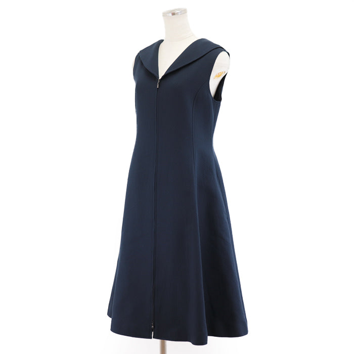 FOXEY one piece [Outer fabric] 100% cotton [Lining] 100% cupra [Other fabric] 100% rayon, 100% cotton Navy Women 40 Used Authentic