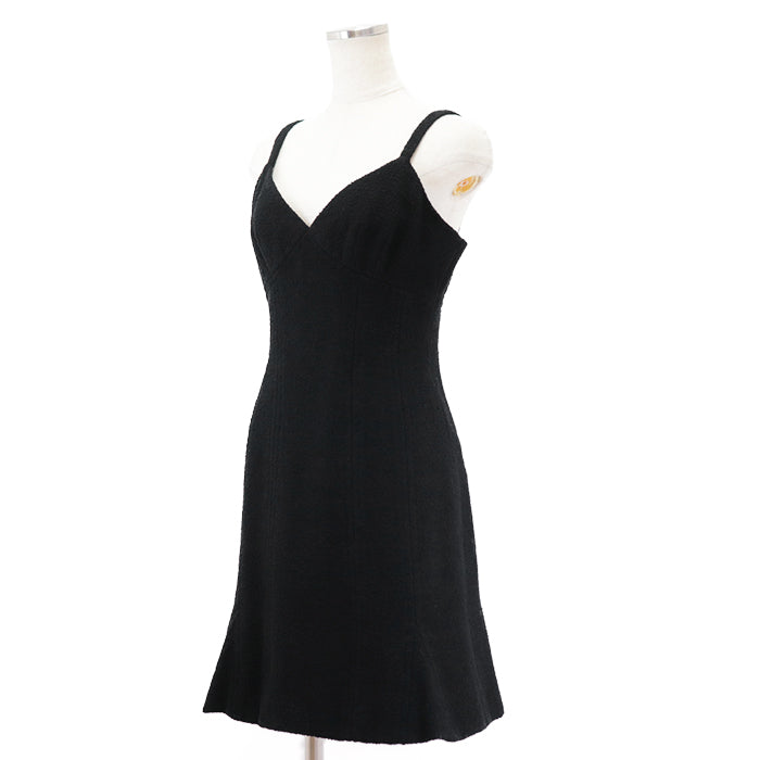 CHANEL one piece [Outer material] 93% wool, 7% nylon [Lining] 100% silk black C-TK-5914 Women 38 Used Authentic