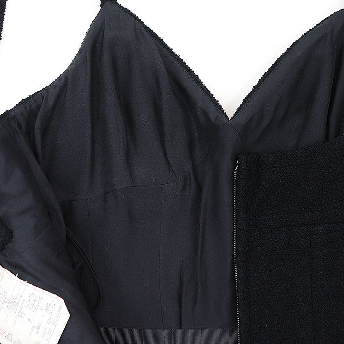 CHANEL one piece [Outer material] 93% wool, 7% nylon [Lining] 100% silk black C-TK-5914 Women 38 Used Authentic