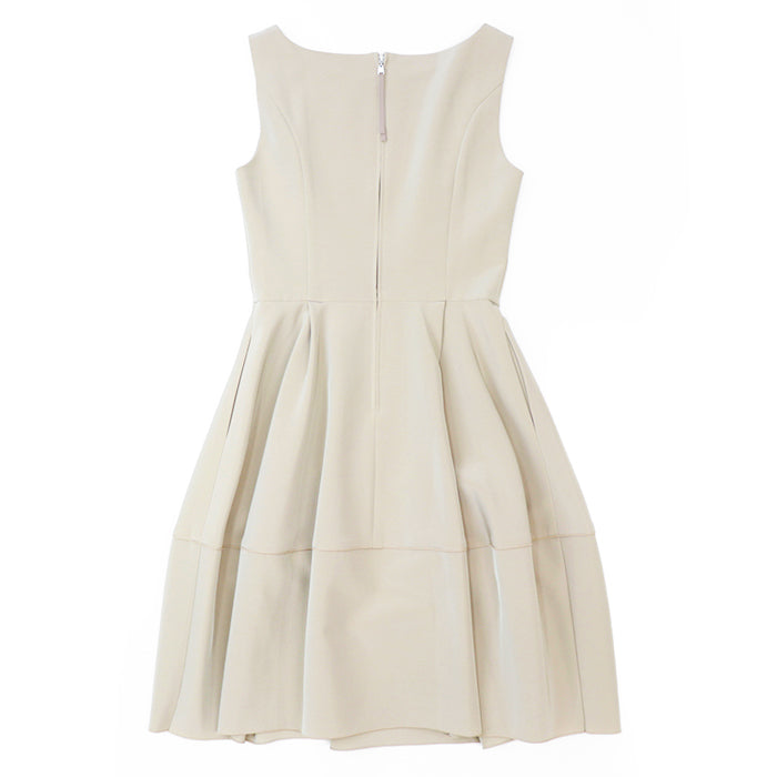 FOXEY one piece [Outer material] 66% triacetate, 34% polyester [Lining] 100% polyester beige 36344 Women 38 Used Authentic