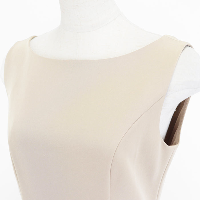 FOXEY one piece [Outer material] 66% triacetate, 34% polyester [Lining] 100% polyester beige 36344 Women 38 Used Authentic