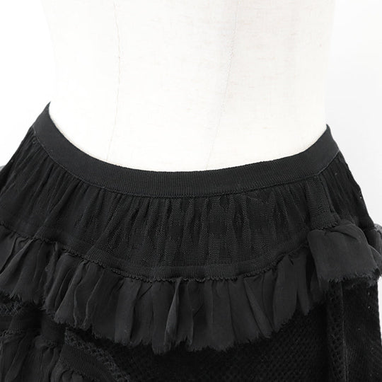 CHANEL skirt [Outer material] 95% rayon, 5% spandex [Lining] 76% nylon, 18% rayon black P31452 Women 38 Used Authentic