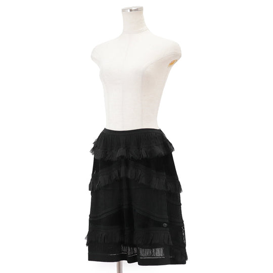CHANEL skirt [Outer material] 95% rayon, 5% spandex [Lining] 76% nylon, 18% rayon black P31452 Women 38 Used Authentic