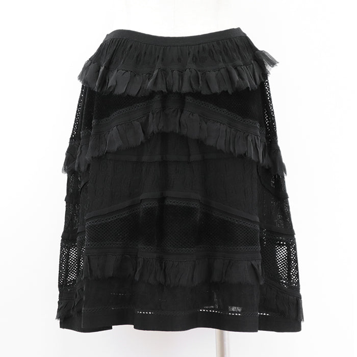 CHANEL skirt [Outer material] 95% rayon, 5% spandex [Lining] 76% nylon, 18% rayon black P31452 Women 38 Used Authentic