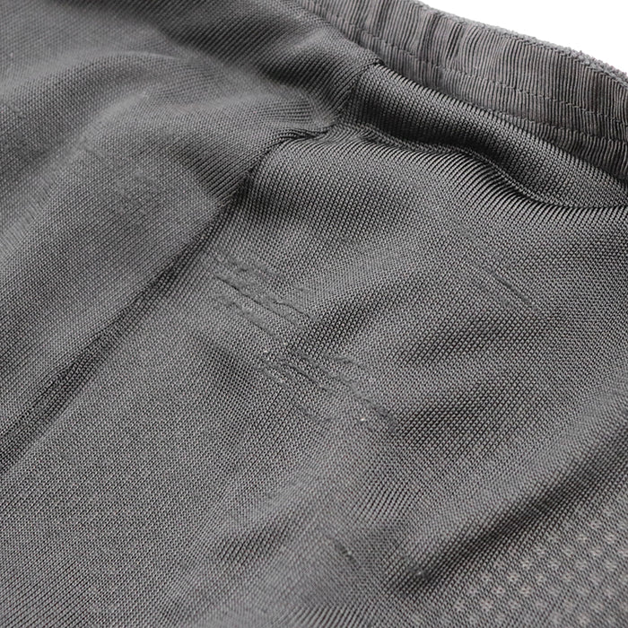 CHANEL skirt [Outer material] 95% rayon, 5% spandex [Lining] 76% nylon, 18% rayon black P31452 Women 38 Used Authentic