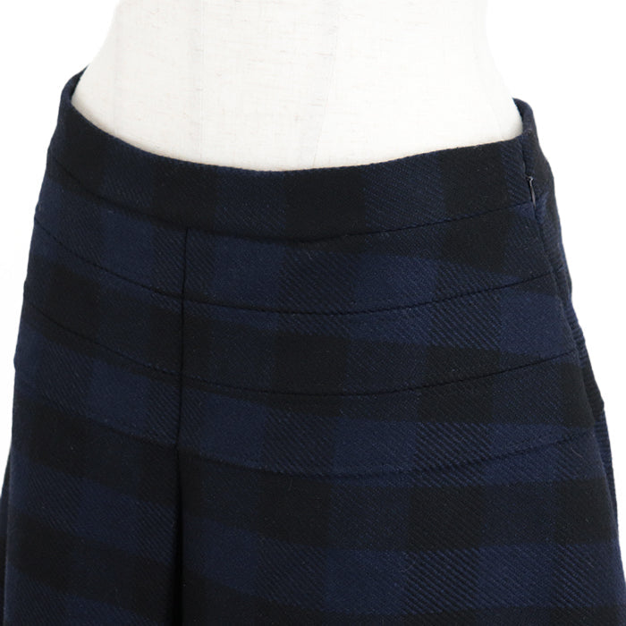 Christian Dior skirt [Outer material] 90% wool, 10% nylon [Lining] 100% silk blue-black 7H21304A1152 Women 42 Used Authentic