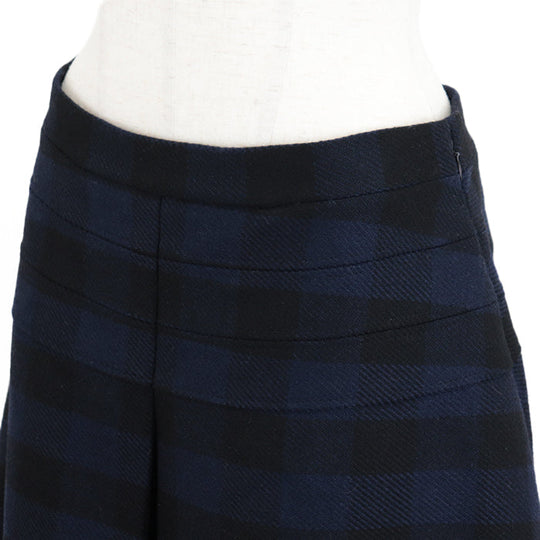 Christian Dior skirt [Outer material] 90% wool, 10% nylon [Lining] 100% silk blue-black 7H21304A1152 Women 42 Used Authentic