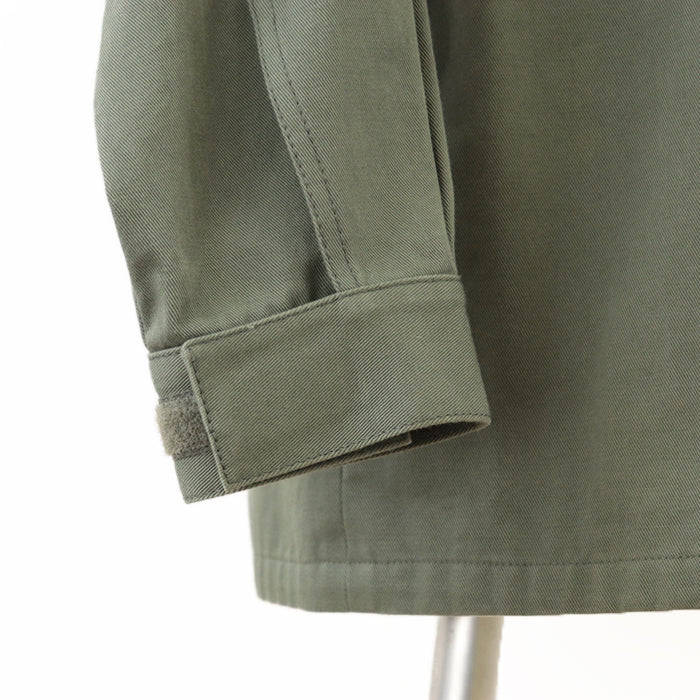 Valentino Blouson [Outer material] 100% cotton [Lining] 100% cotton [Filling] 70% rayon, 30% polyester olive 40