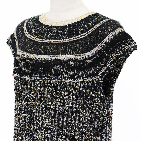 CHANEL one piece Silk 3%, Paper 2% [Outer fabric] Wool 60%, Polyamide 13% Black gold P61623 Karl Lagerfeld period Women 38 Used Authentic