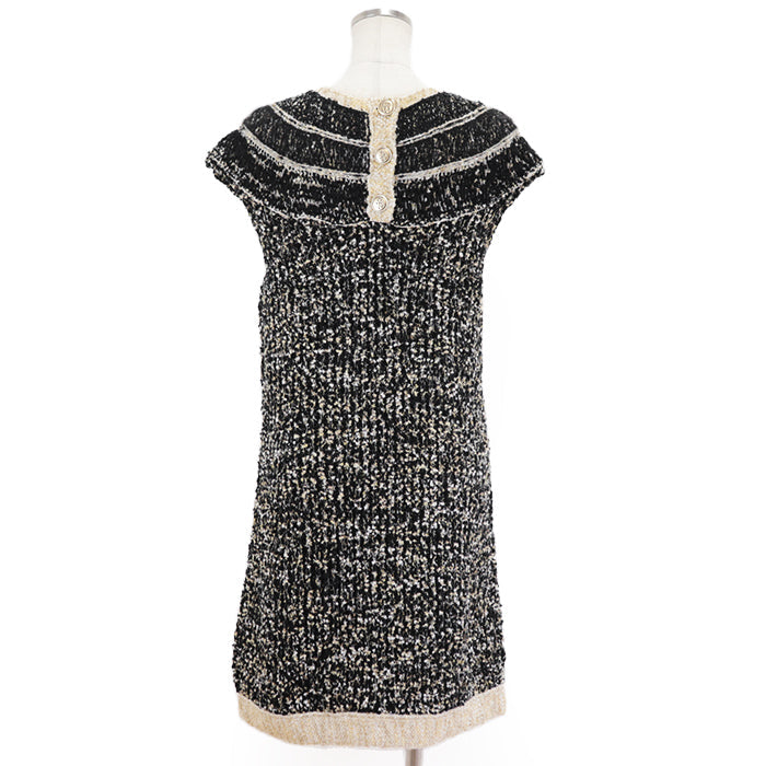 CHANEL one piece Silk 3%, Paper 2% [Outer fabric] Wool 60%, Polyamide 13% Black gold P61623 Karl Lagerfeld period Women 38 Used Authentic