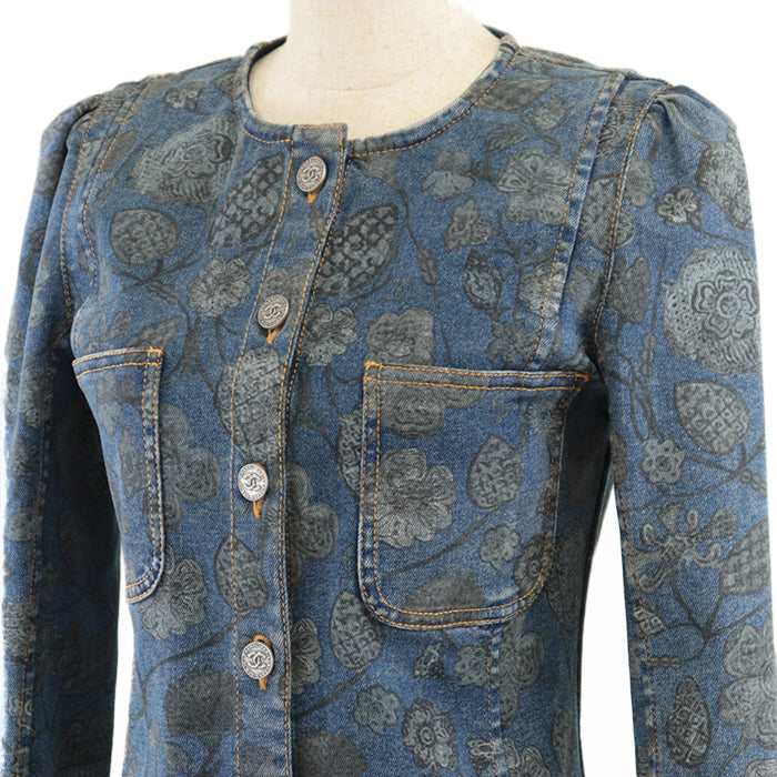 CHANEL Other outerwear 65% polyester, 35% cotton [Outer fabric] 94% cotton, 4% elastomer Light indigo Women 36 Used Authentic