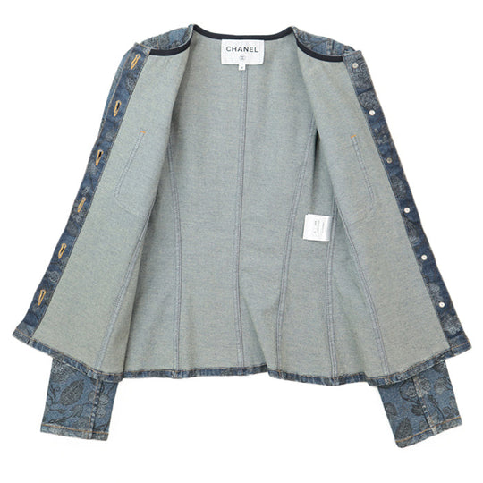 CHANEL Other outerwear 65% polyester, 35% cotton [Outer fabric] 94% cotton, 4% elastomer Light indigo Women 36 Used Authentic