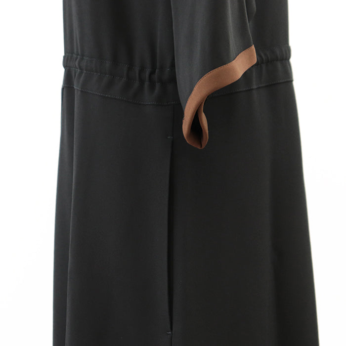 GUCCI one piece [Outer material] 97% rayon, 3% elastane Black brown 601921 ZKR01 Women 38 Used Authentic