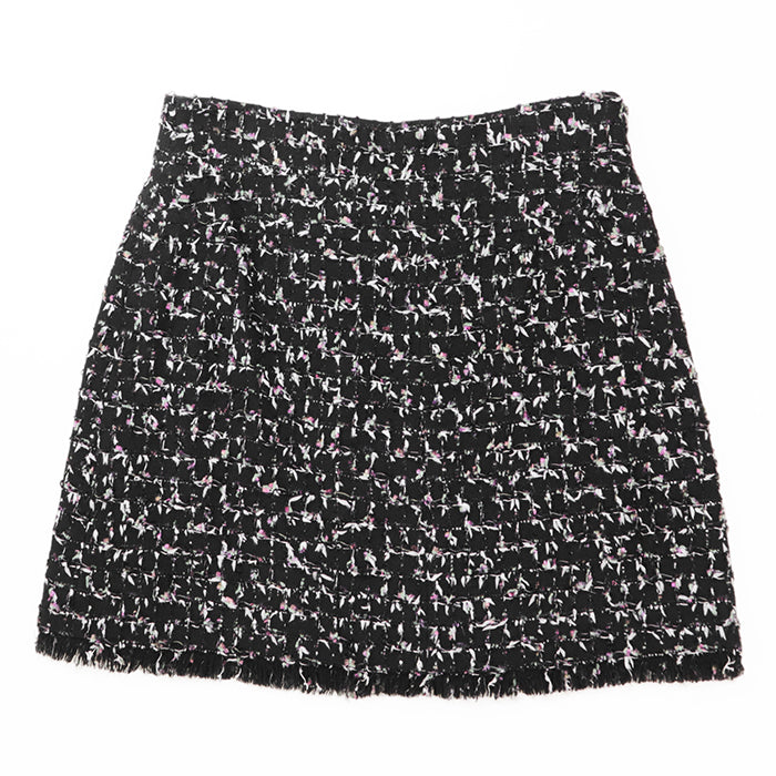 CHANEL skirt Outer material: 3% polyester [Outer material] 33% wool, 22% cotton [Lining] 100% silk Black, Multicolor P29310 Women 42 Used Authentic