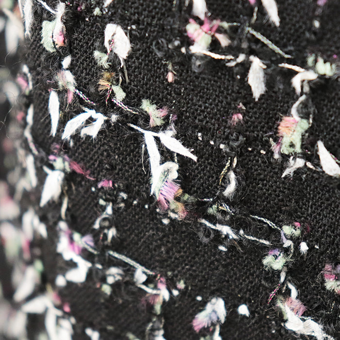 CHANEL skirt Outer material: 3% polyester [Outer material] 33% wool, 22% cotton [Lining] 100% silk Black, Multicolor P29310 Women 42 Used Authentic