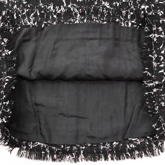 CHANEL skirt Outer material: 3% polyester [Outer material] 33% wool, 22% cotton [Lining] 100% silk Black, Multicolor P29310 Women 42 Used Authentic