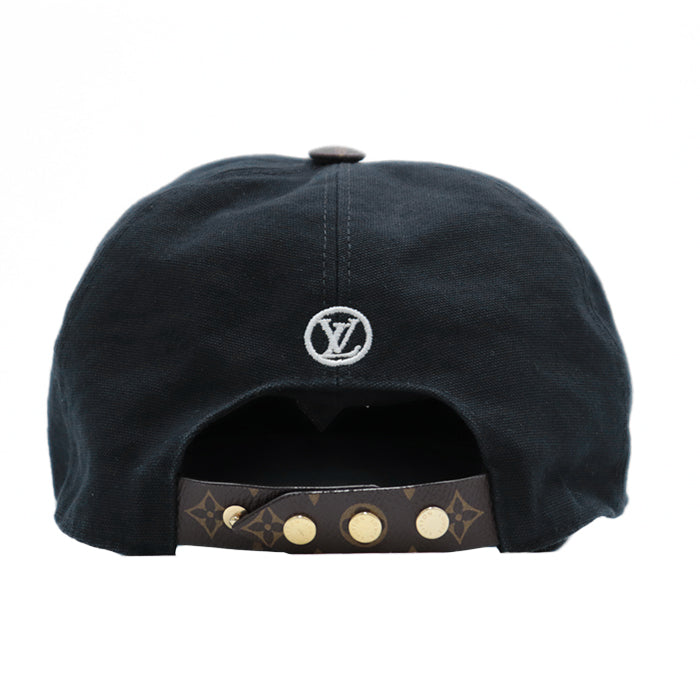 LOUIS VUITTON cap Synthetic leather part: 100% polyester (polyvinyl chloride coating) [Outer material] 100% cotton [Lining] 100% silk [Other fabric] 77% polyester, 23% polyurethane black M76948 unisex(Unisex) L Used Authentic