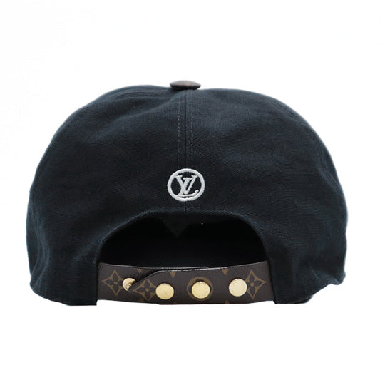 LOUIS VUITTON cap Synthetic leather part: 100% polyester (polyvinyl chloride coating) [Outer material] 100% cotton [Lining] 100% silk [Other fabric] 77% polyester, 23% polyurethane black M76948 unisex(Unisex) L Used Authentic