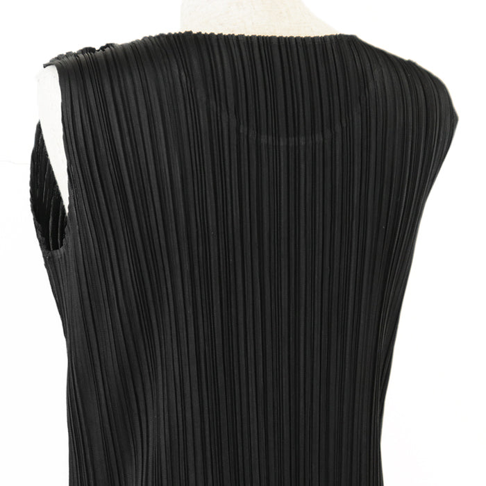 PLEATS PLEASE one piece polyester black 3