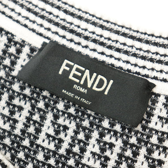 FENDI knit 62% rayon, 32% polyester White, Black FZY433 AF59 mens 50 Used Authentic