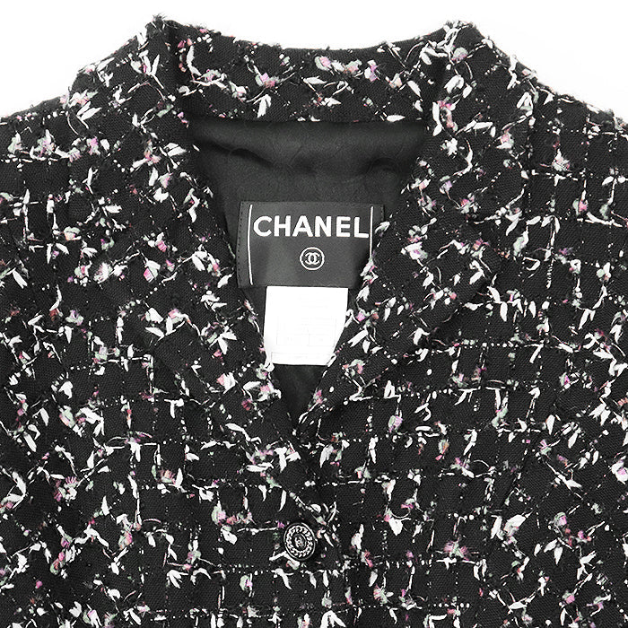 CHANEL Other outerwear Outer material: 3% polyester [Outer material] 33% wool, 22% cotton [Lining] 96% silk, 4% spandex Black, Multicolor Women 36 Used Authentic