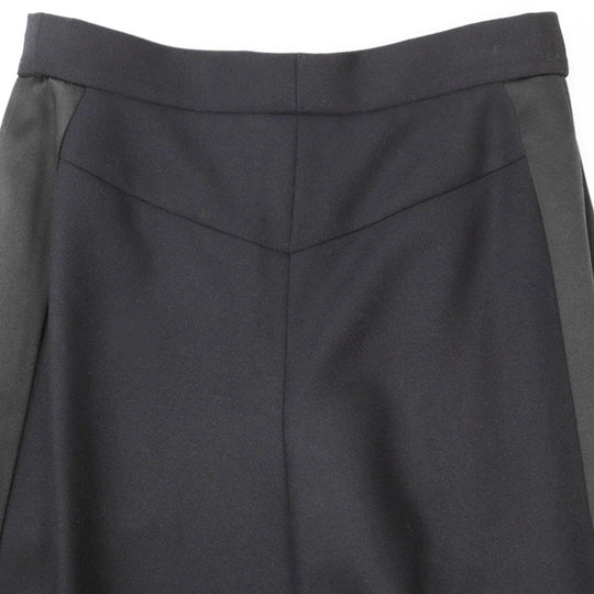 CHANEL Pants [Outer material] 100% wool [Lining] 100% silk Dark Navy, Black P59405 Women 38 Used Authentic