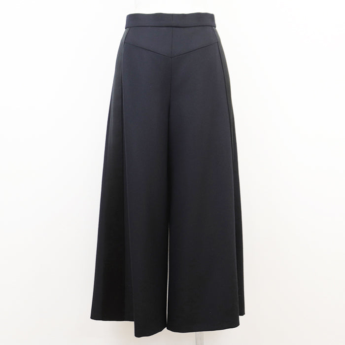 CHANEL Pants [Outer material] 100% wool [Lining] 100% silk Dark Navy, Black P59405 Women 38 Used Authentic