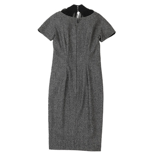 GUCCI one piece [Outer fabric] 77% wool, 20% angora [Lining] 96% silk, 4% polyurethane [Other fabric] Silk% Gray black 319288 ZAQ13 Women 38 Used Authentic