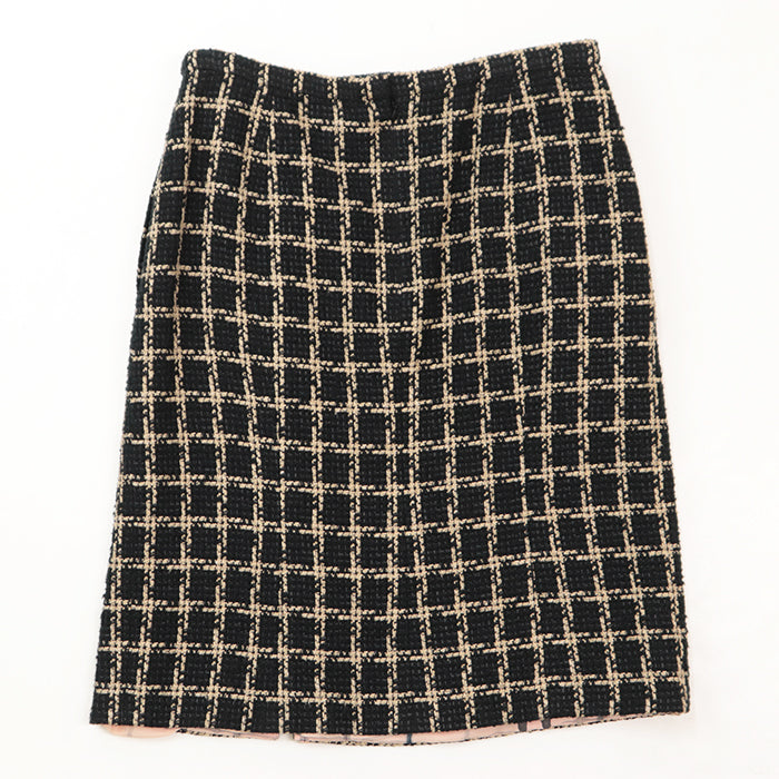 CHANEL skirt [Outer material] 55% silk, 36% cotton [Lining] 100% silk Black camel Women 42 Used Authentic
