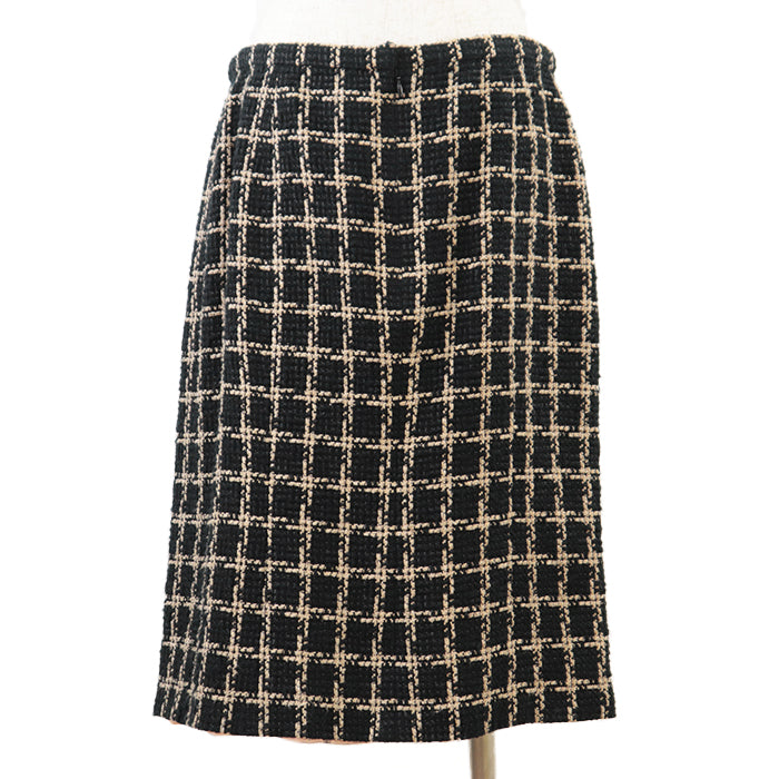 CHANEL skirt [Outer material] 55% silk, 36% cotton [Lining] 100% silk Black camel Women 42 Used Authentic