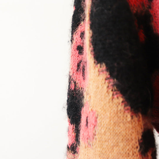CHANEL knit 43% cashmere, 32% mohair Copper, Black Women 36 Used Authentic