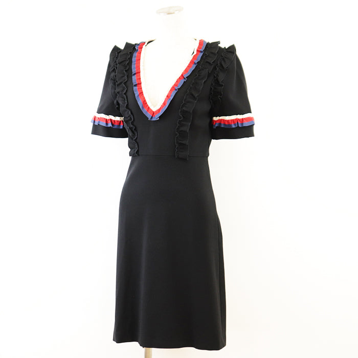 GUCCI one piece [Outer fabric] 75% rayon, 17% nylon [Other fabric] 60% rayon, 40% cotton Black Tricolor Women S Used Authentic