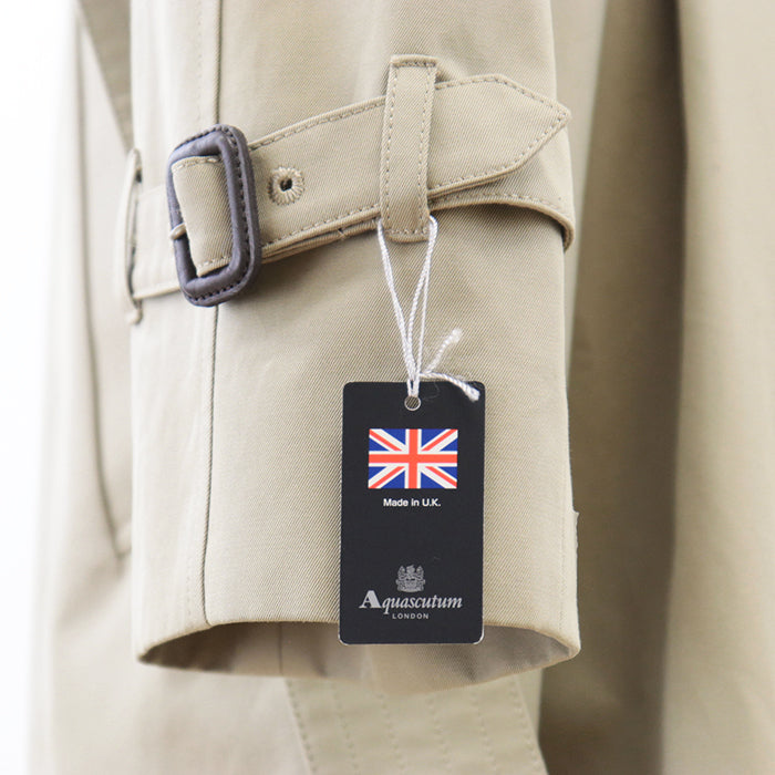 Aquascutum coat [Outer material] 100% cotton [Leather part] 100% cowhide Khaki beige 222 0551 301 mens 40 Used Authentic