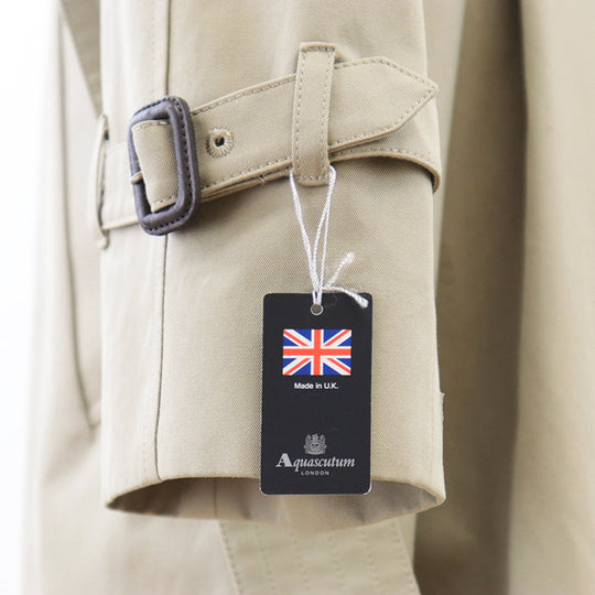 Aquascutum coat [Outer material] 100% cotton [Leather part] 100% cowhide Khaki beige 222 0551 301 mens 40 Used Authentic