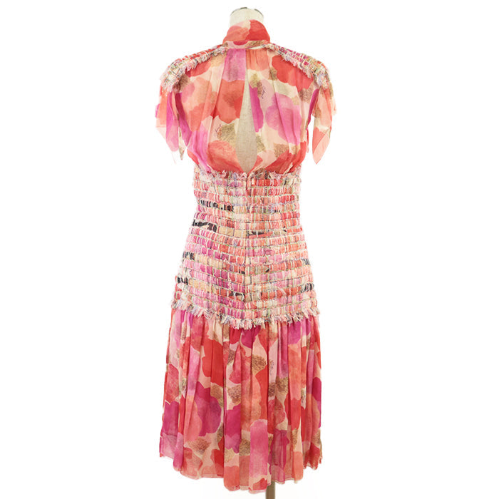 CHANEL one piece 36% nylon, 20% rayon, 15% silk, 10% polyester, 8% cotton, 7% linen, 4% metal [Outer fabric] 100% silk pink 36