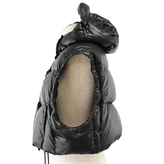 PRADA Down jacket [Outer material] 100% recycled polyamide [Lining] 100% recycled polyamide [Filling] 90% down, 10% feather [Leather part] Calf leather black Women 36 Used Authentic