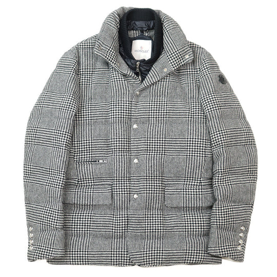 MONCLER Down jacket [Outer material] 100% wool [Lining] 100% nylon [Filling] 90% down, 10% feather [Rib] 100% wool [Other fabric] 100% nylon [Leather part] Cowhide leather black mens 2 Used Authentic