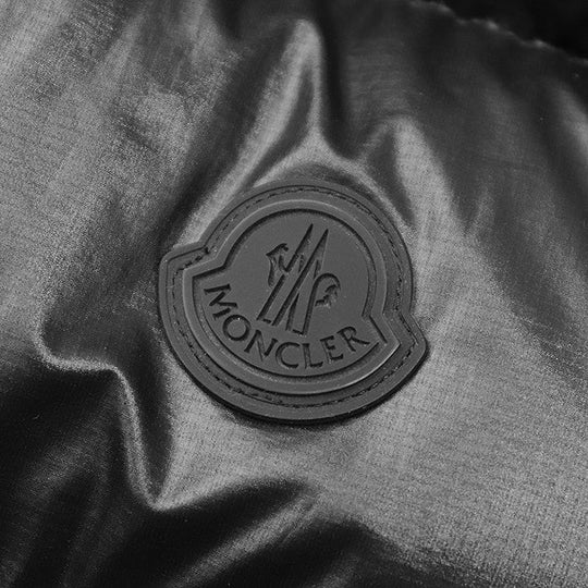 MONCLER Down jacket [Outer fabric] 100% polyester [Lining] 100% nylon [Filling] 90% down, 10% feather [Other fabric] 80% nylon, 20% polyurethane black ZUBAIR mens 2 Used Authentic