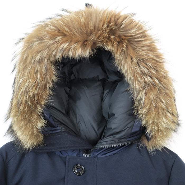 MONCLER Down jacket [Outer material] 85% polyester, 15% cotton; [Lining] 100% nylon; [Filling] 90% down, 10% feather; [Fur] Coyote; [Other fabric] 100% nylon; [Leather part] Cowhide leather Navy mens Used Authentic