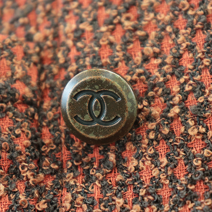 CHANEL Other outerwear [Outer material] 100% wool, 16% silk [Lining] 100% silk Orange brown Women 42 Used Authentic