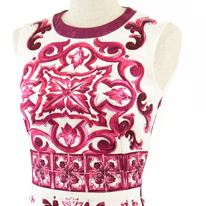 DOLCE&GABBANA one piece [Outer material] 67% cotton, 33% rayon [Lining] 91% silk, 9% elastane multicolor Women 36 Used Authentic