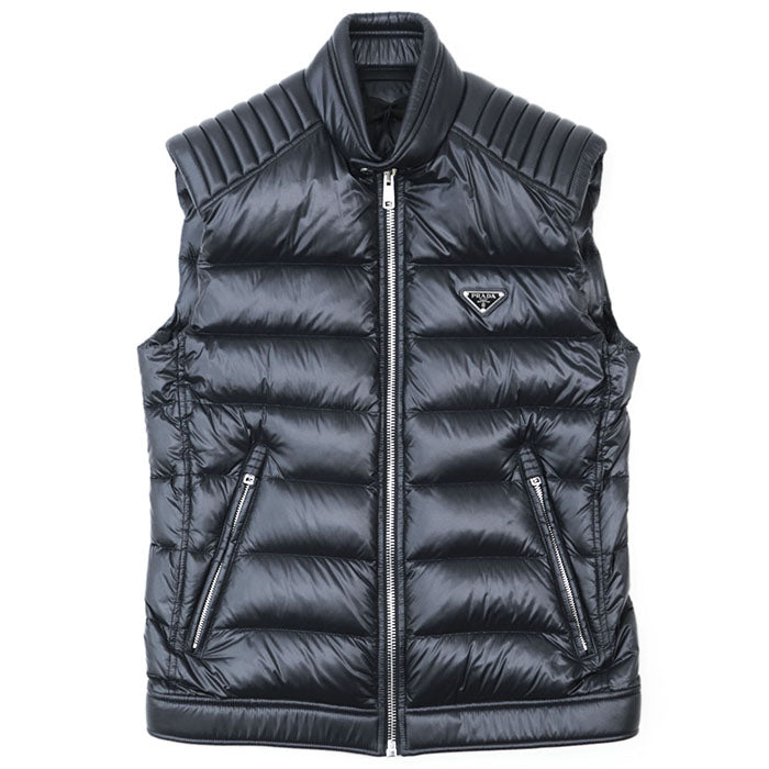 PRADA Down vest SGB628 100% nylon [Filling] 90% down, 10% feather [Other fabric] 100% polyester [Leather part] 100% calf leather black mens 48 Used Authentic