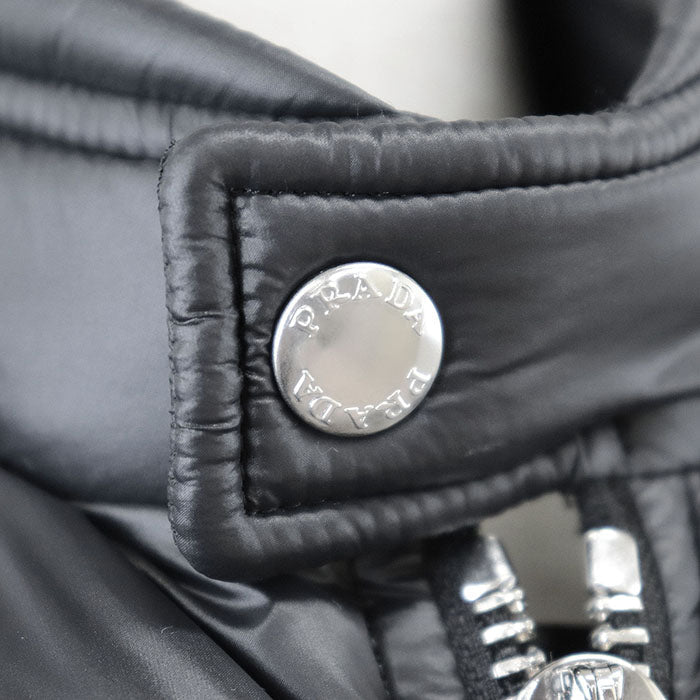 PRADA Down vest SGB628 100% nylon [Filling] 90% down, 10% feather [Other fabric] 100% polyester [Leather part] 100% calf leather black mens 48 Used Authentic