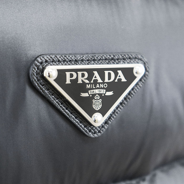 PRADA Down vest SGB628 100% nylon [Filling] 90% down, 10% feather [Other fabric] 100% polyester [Leather part] 100% calf leather black mens 48 Used Authentic