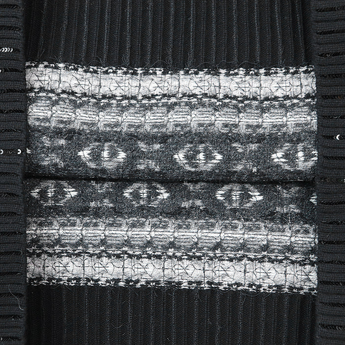 Dior knit Embroidered part: 80% polyester, 20% nylon [Outer material] 100% wool White black gray mens M Used Authentic