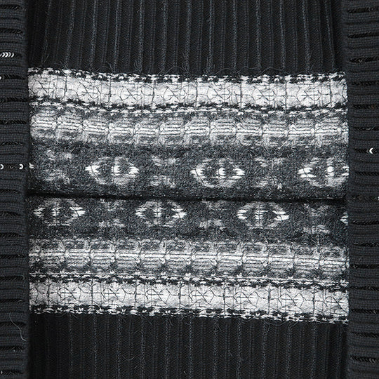 Dior knit Embroidered part: 80% polyester, 20% nylon [Outer material] 100% wool White black gray mens M Used Authentic