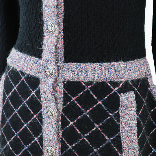 CHANEL one piece [Outer material] 50% silk, 40% cashmere Black pink Women 36 Used Authentic