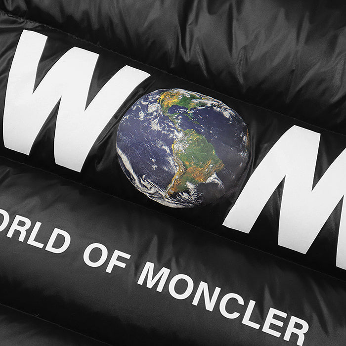 MONCLER GENIUS Down jacket 53A0E 100% nylon [Filling] 90% down, 10% feather black mens 1 Used Authentic